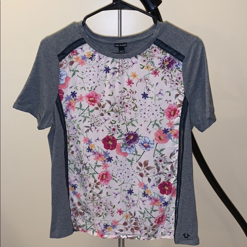 Floral detail, True Religion T shirt